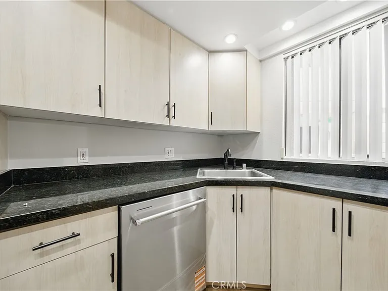 7826 Topanga Canyon Blvd #218 — Photo 27