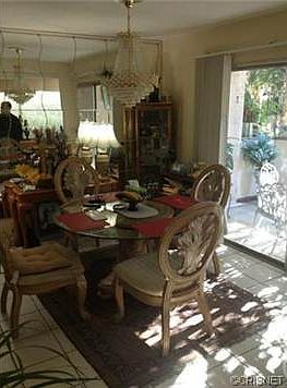 5th image of 18316 Hatteras St APT 2
