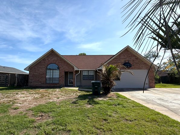 911 Black Willow Dr