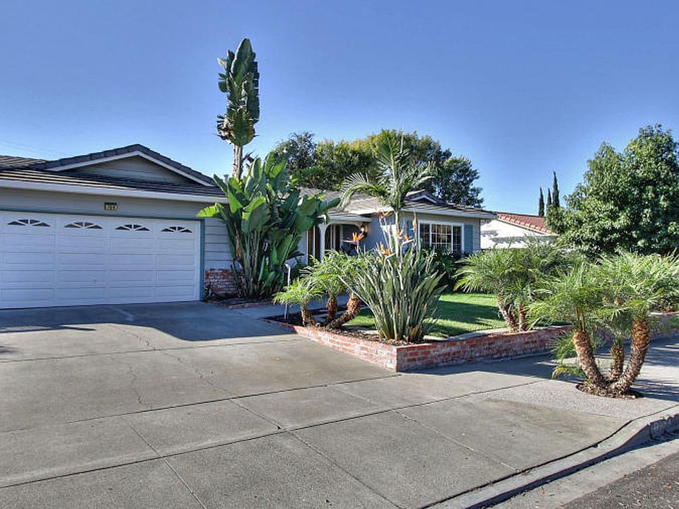 1st image of 784 Olive Ave