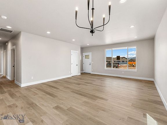 2nd image of 1105 Melissa Way