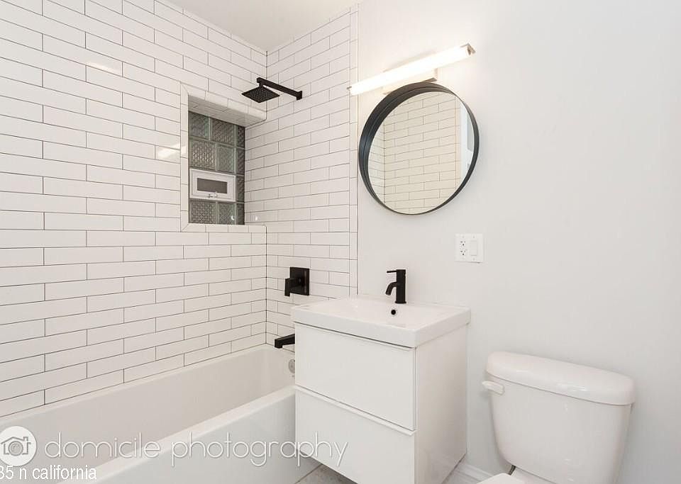 1st image of 2535 N California Ave #712