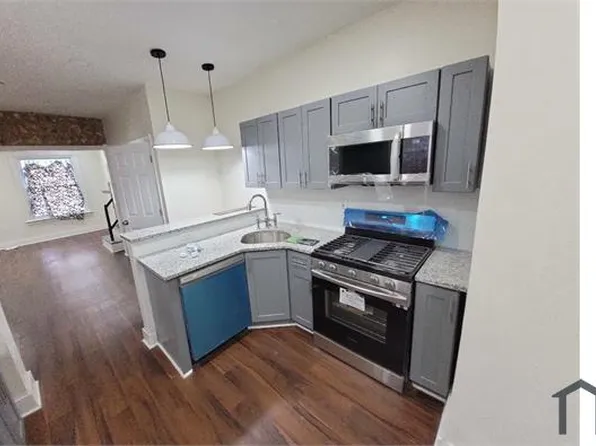 5540 Media St, Philadelphia, PA 19131