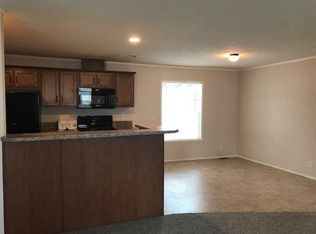 5649 Pinebrook Ave SE, Kentwood, MI 49548