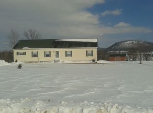 1297 East Rd, Panton, VT 05491