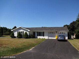 8150 Harvest Ct, Severn, MD 21144