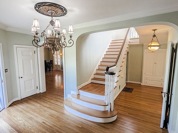 2nd image of 2730 Dwight Way