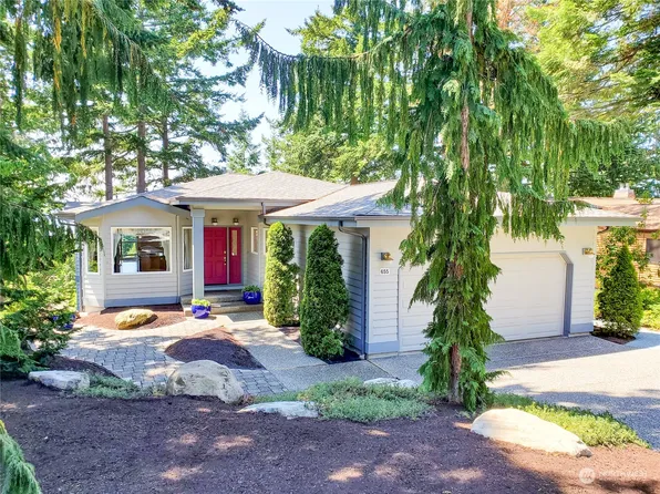 655 Muckleshoot Circle, La Conner, WA 98257
