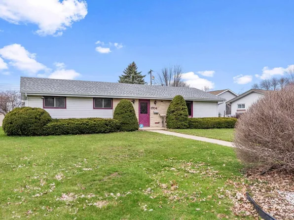 1704 North Center Street, Beaver Dam, WI 53916