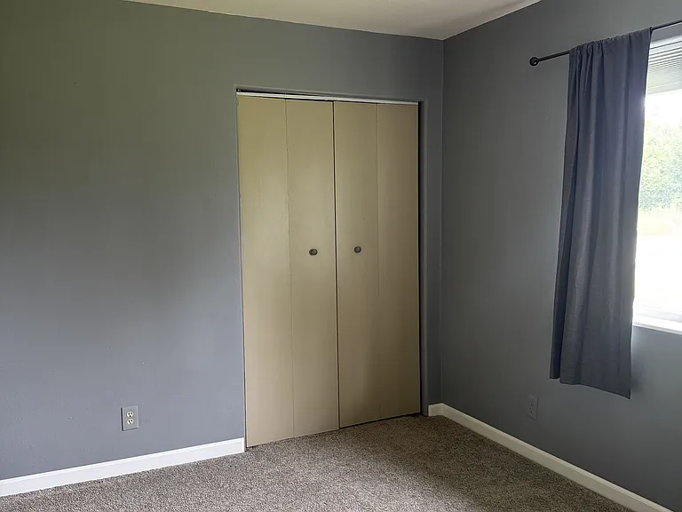 2150 S Bay View Dr — Photo 5