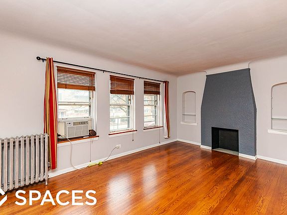 2nd image of 6258 N Artesian Ave APT 1