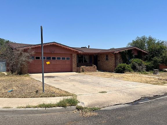 3rd image of 1416 Alamosa St