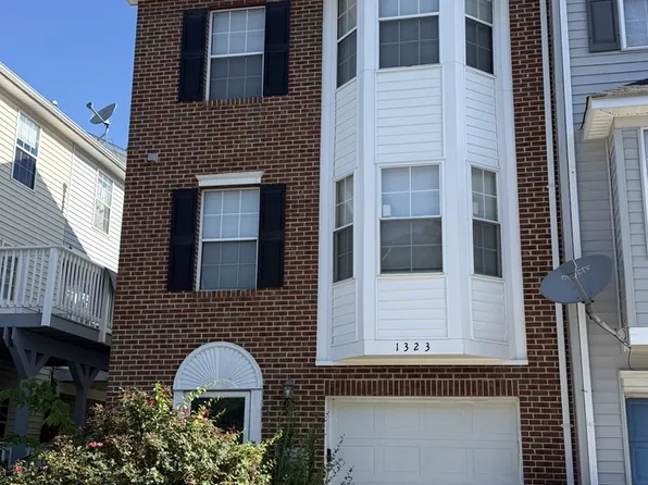 1323 Hampshire Dr #1, Frederick, MD 21702