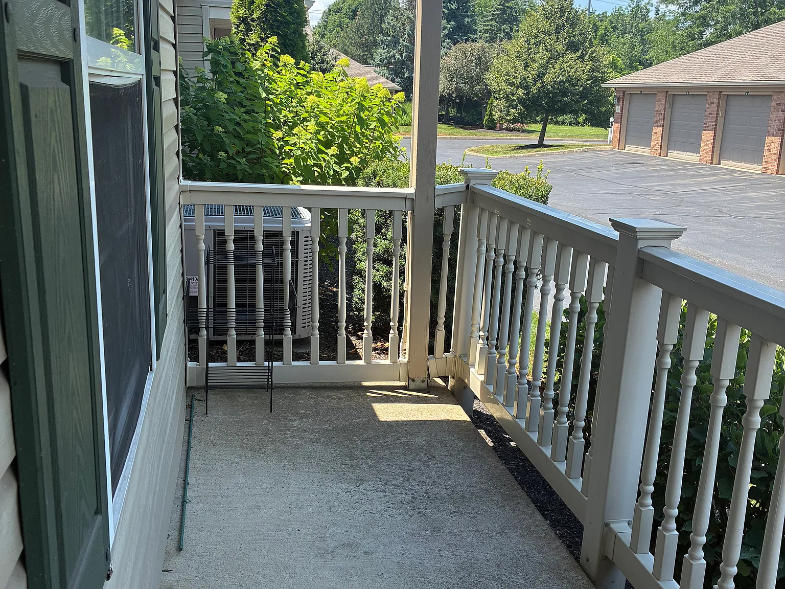 3 bed, 1507 sqft, $2,350 — Photo 3