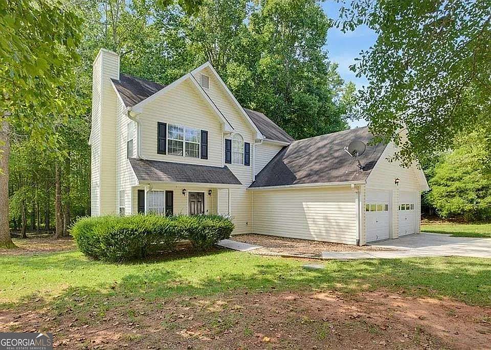 1st image of 415 Willow Ln
