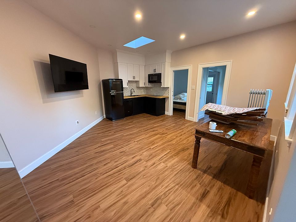 1st image of 2454 S Gramercy Park