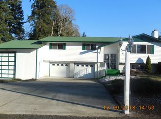 15017 18th Avenue Ct E, Tacoma, WA 98445