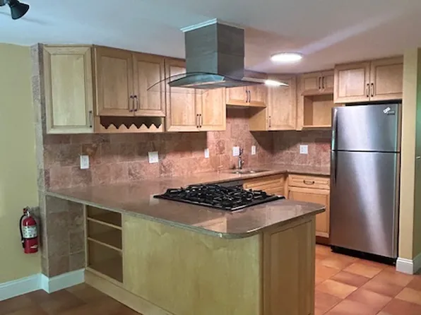 4234 Bolton Valley Access Rd #2H, Richmond, VT 05477