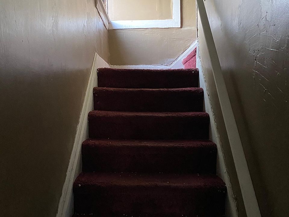 2nd image of 11513 Lardet Ave