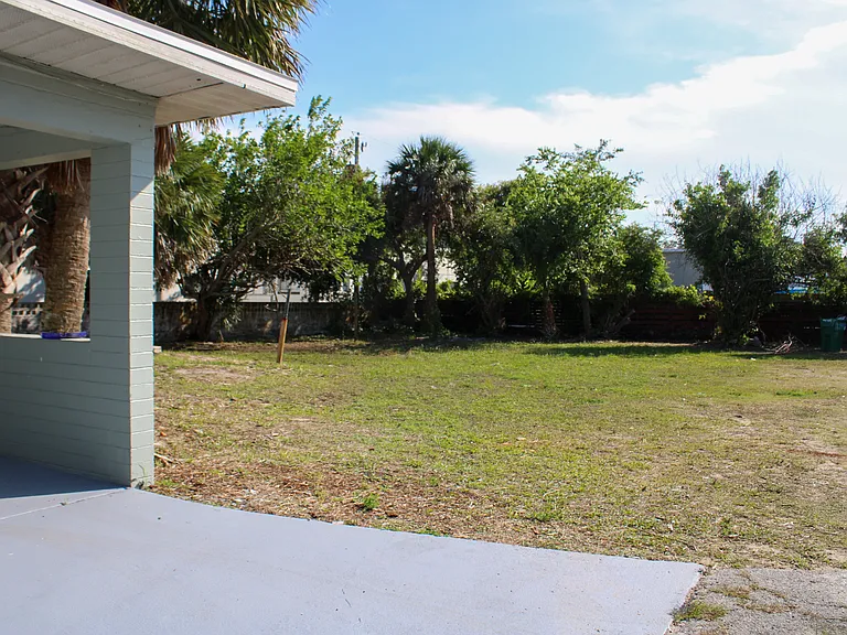 1848 S Palmetto Ave — Photo 8