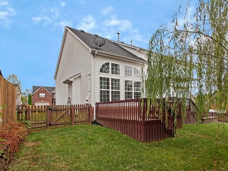 6909 Gates Ln — Photo 14
