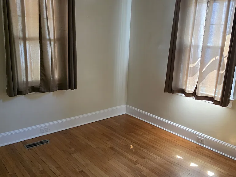 419 Virginia Ave — Photo 11