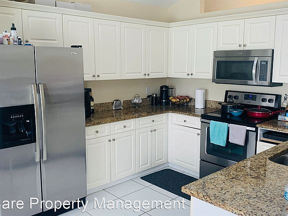 3rd image of 13321 Mallard Cove Blvd