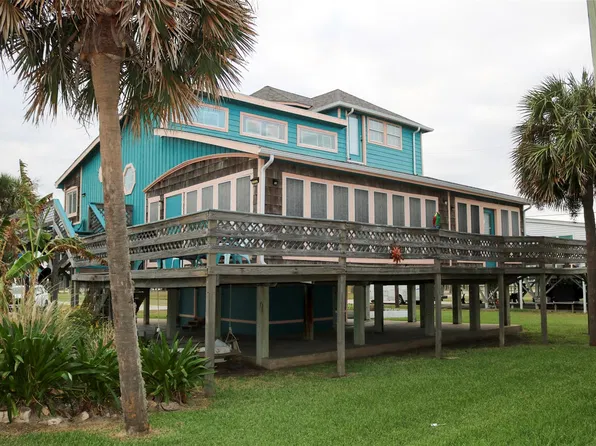 13002 Buccaneer Pkwy, Freeport, TX 77541