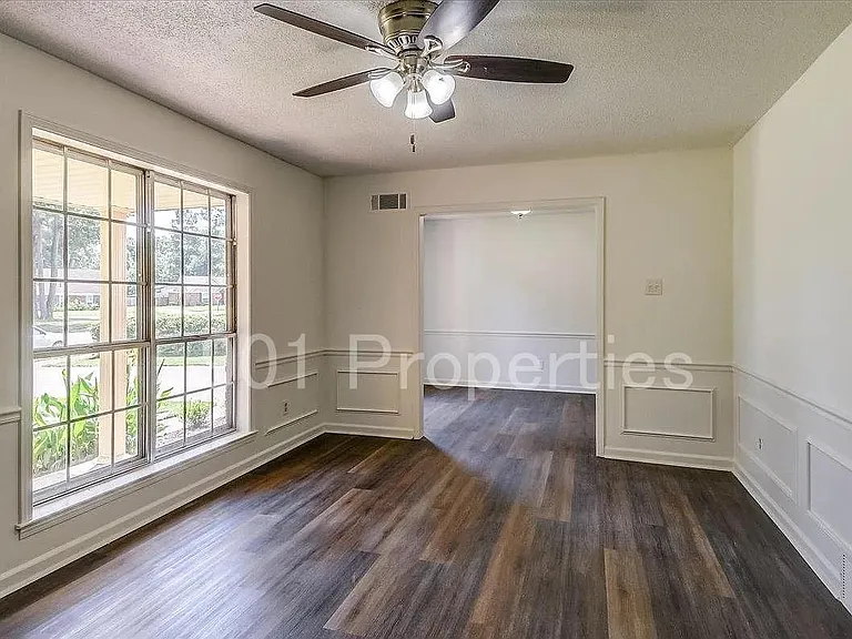 5548 Montpelier Dr — Photo 7