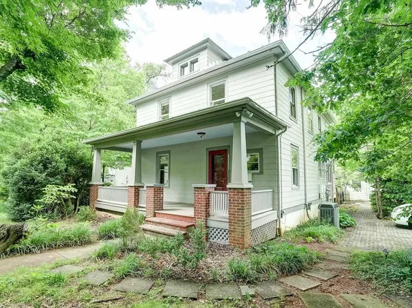 2425 Jefferson Park Ave, Charlottesville, VA 22903