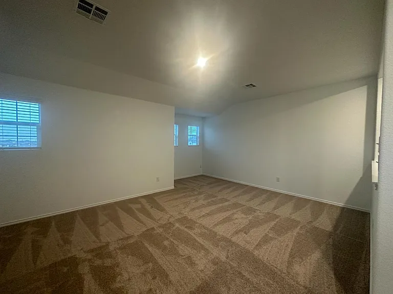 361 Sonterra Dr — Photo 22