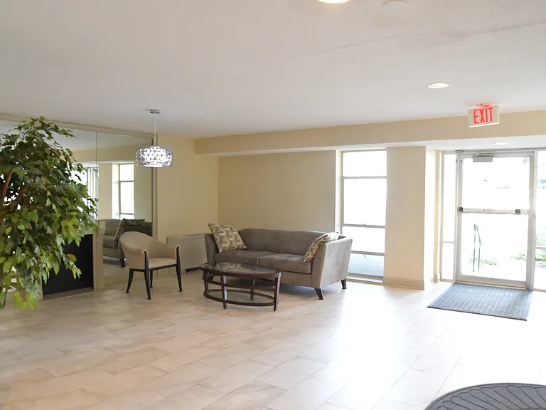 10300 Westlake Dr #301 — Photo 28