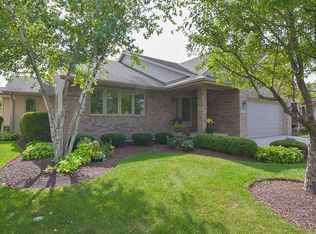 515 Brant Cir, Dekalb, IL 60115