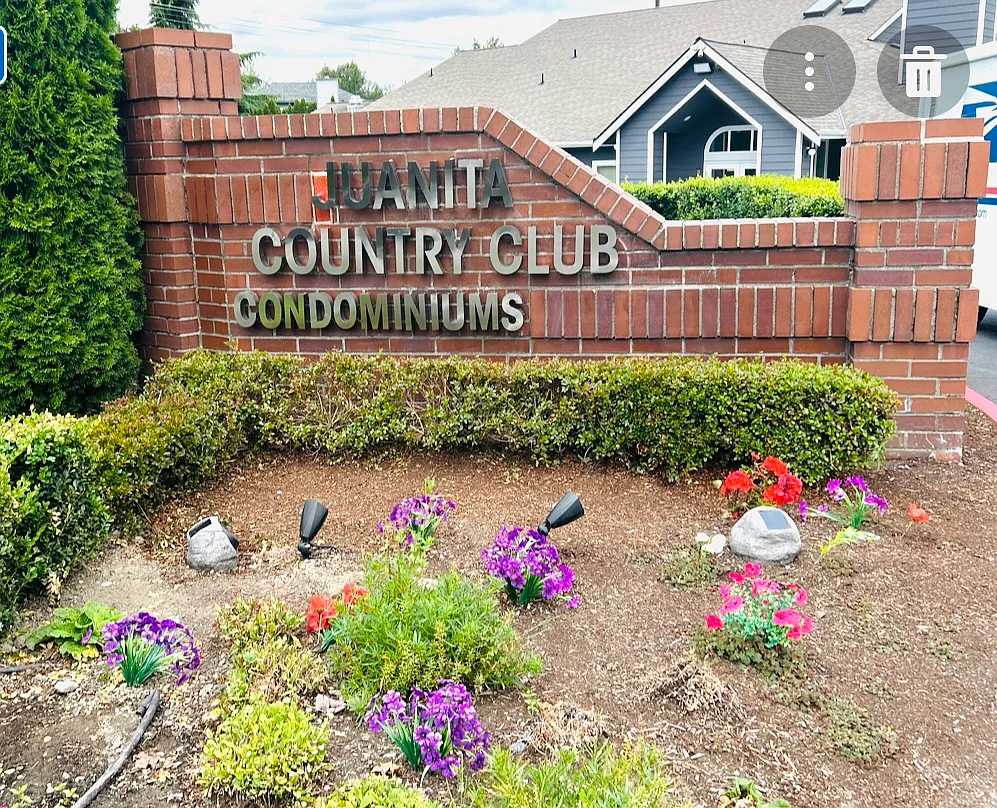 2 bed, 938 sqft, $2,200 — Photo 1