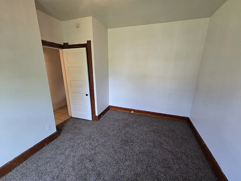 2809 Elm St #1 — Photo 8