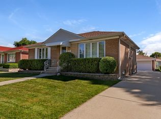 1947 Boeger Ave, Westchester, IL 60154