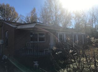 125 Doretha Ln, Hopkins, SC 29061