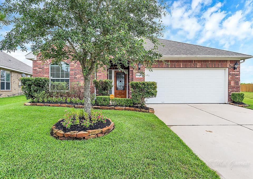 1st image of 7439 Garland Mist Ln