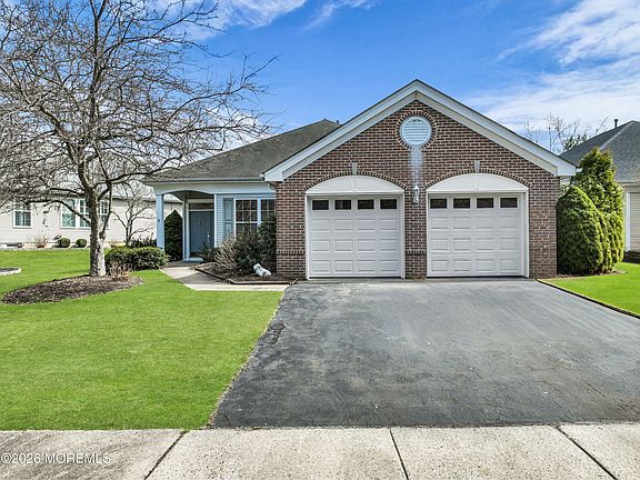 2nd image of 8 Bellflower Drive