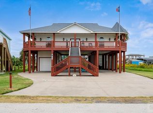 1855 Pompano Ln, Crystal Beach, TX 77650