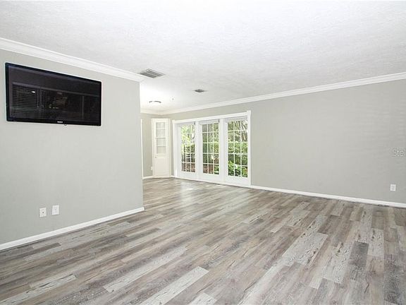 5th image of 6450 Gibson Dr