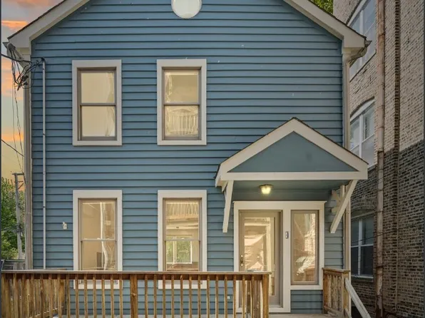 2121 W Schiller St #4, Chicago, IL 60622
