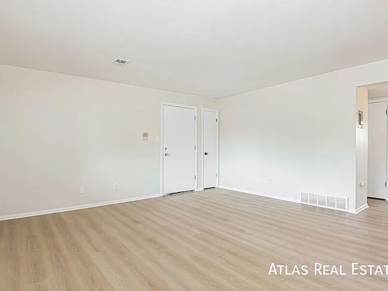 9411 W 65th Ave — Photo 2