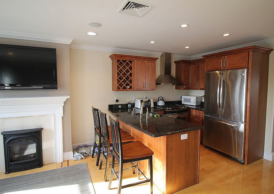 Living/Kitchen