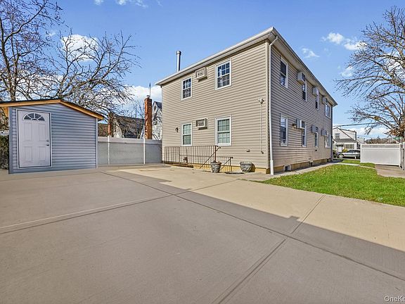 3rd image of 23938 147th Drive