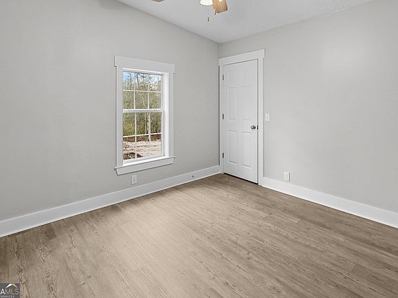 5th image of 1795 Wilkinson Rd NE