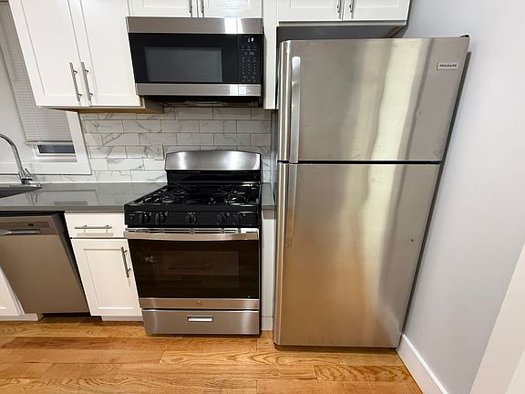 5th image of 407 61st St #1