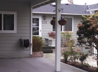 208 Maple St, Camano Island, WA 98282