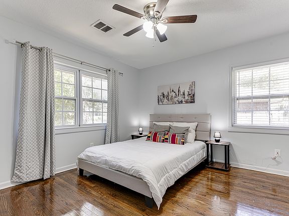 5th image of 200 Florida Ave SW #12774921