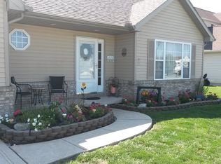 29079 Greystone Dr, Millbury, OH 43447